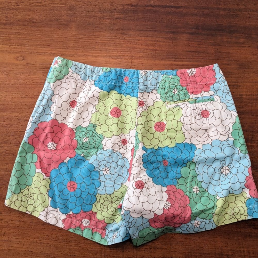 Boden Shorts - Floral - Picture 2 of 3